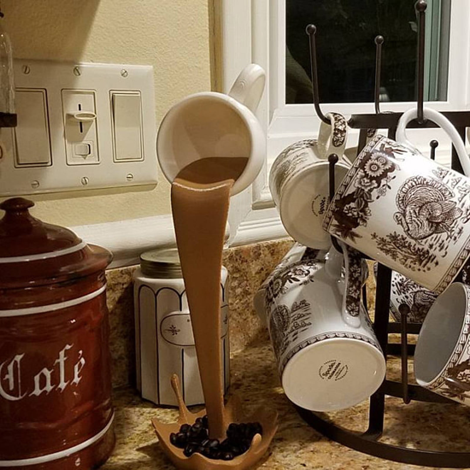 XMMSWDLA Floating Coffee Cup Mug Sculpture Kitchen Decor Pouring Spilling Decoration Suspended Coffee Cup Standing Mug Resin Coffee Cup Decorated Brown - Image 7